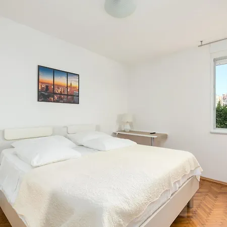 With Parking Space - 24426 شقة سبليت